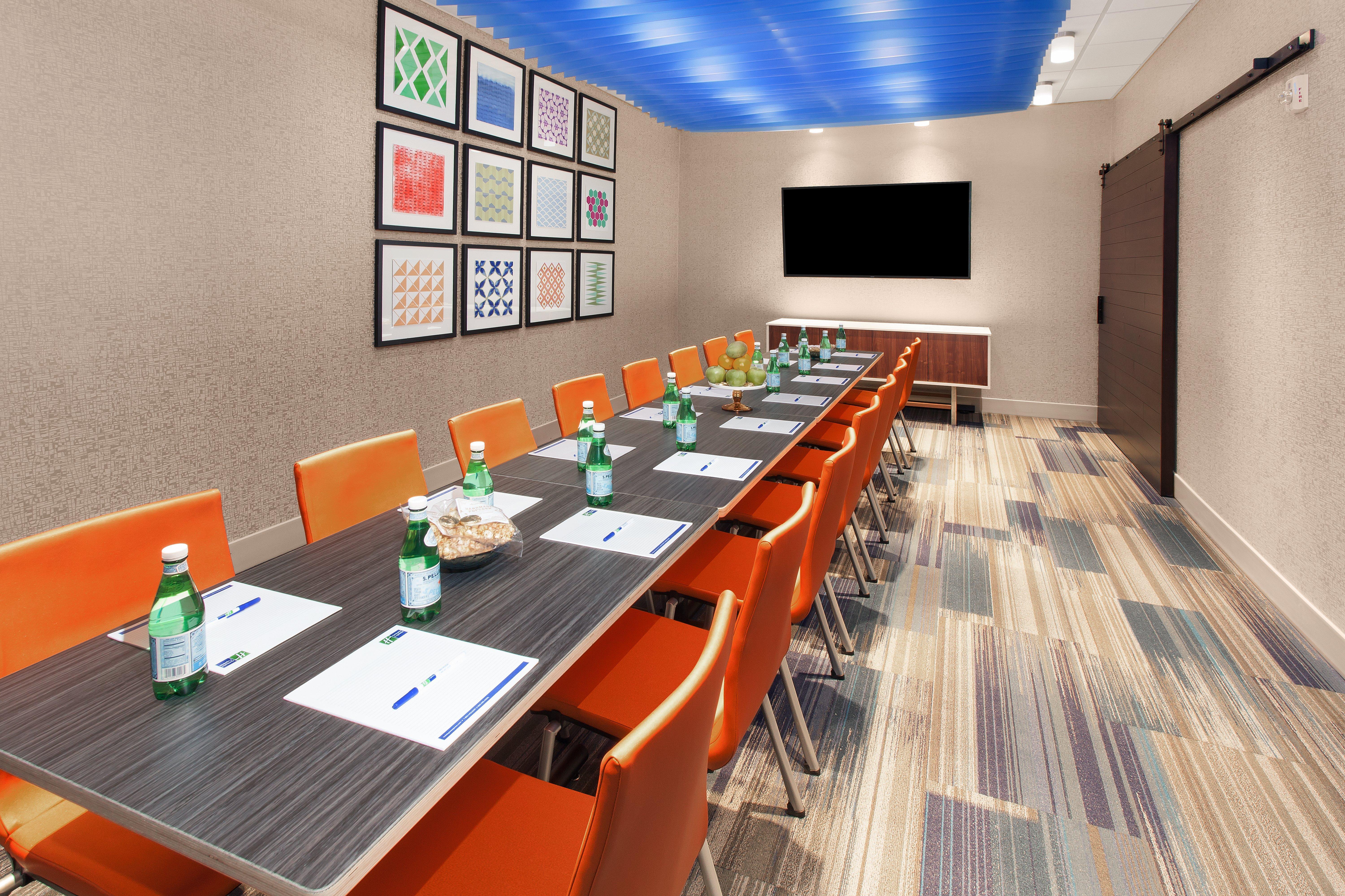 Holiday Inn Express & Suites - Sterling Heights-Detroit Area By Ihg Eksteriør bilde