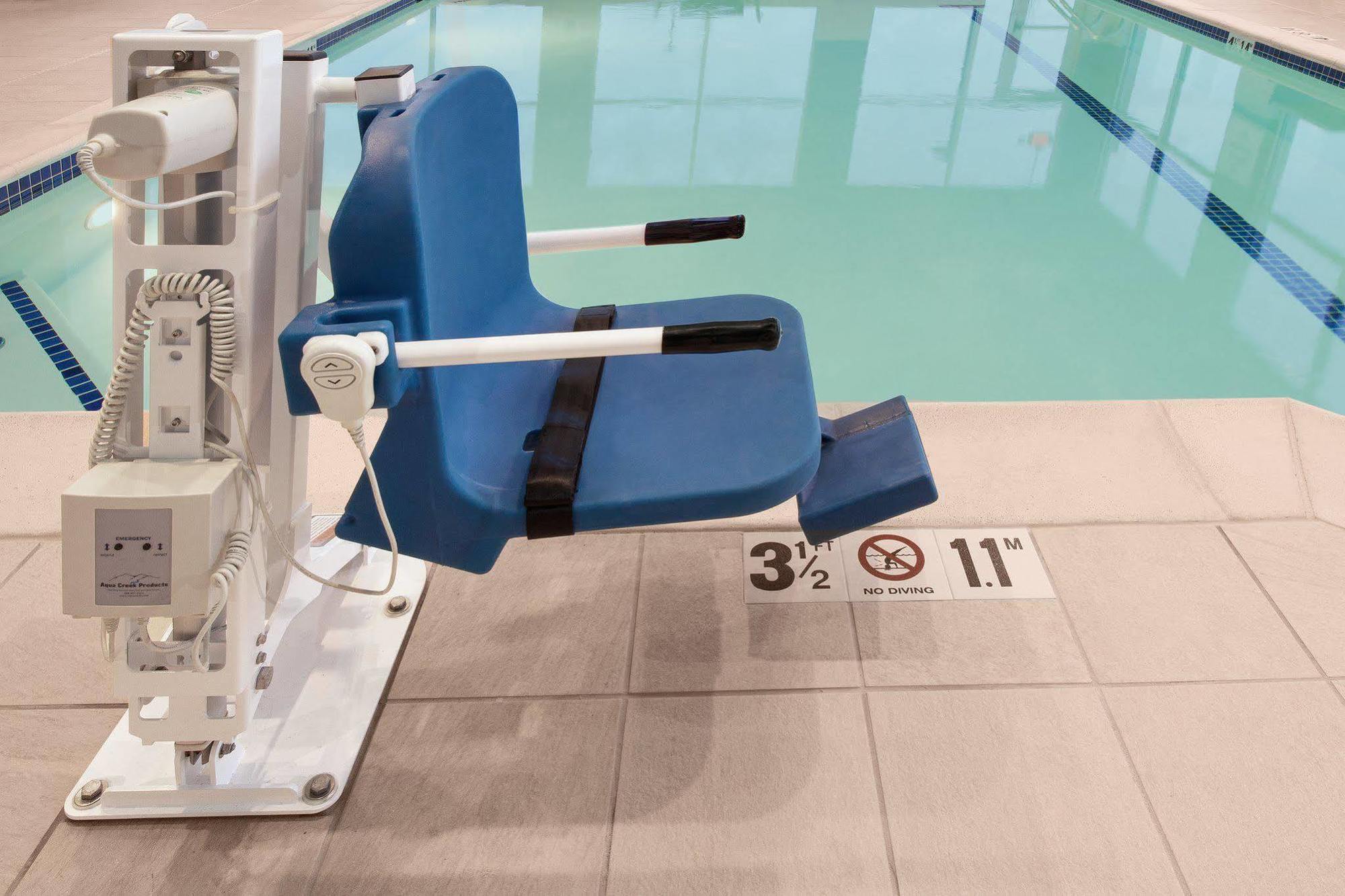 Holiday Inn Express & Suites - Sterling Heights-Detroit Area By Ihg Eksteriør bilde